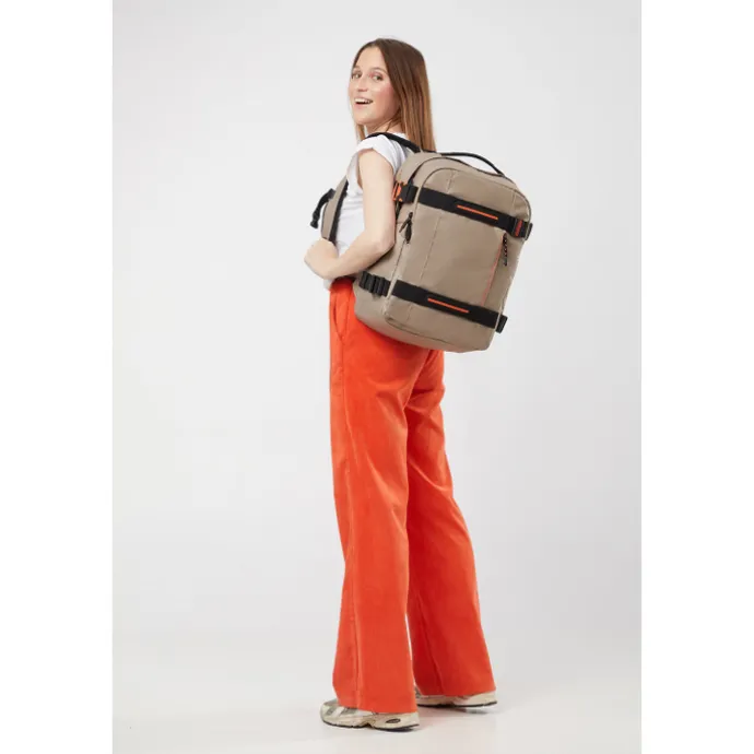 American Tourister Urban Track Laptop Backpack 15,6" coated Beige/Orange