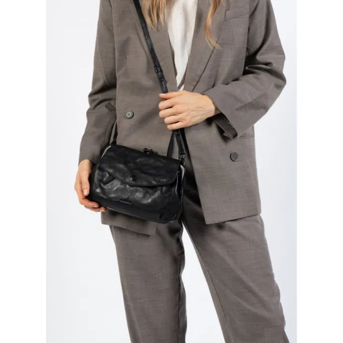 Aunts & Uncles Grandma's Luxury Club Mrs. Madeline Crossbody caramel