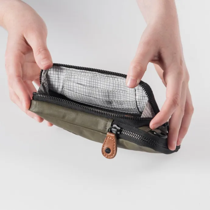 Aunts & Uncles Japan Tsu Waistbag fallen rock