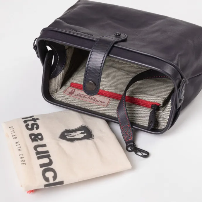 Aunts & Uncles Mrs. Eclair Shoulderbag night sky