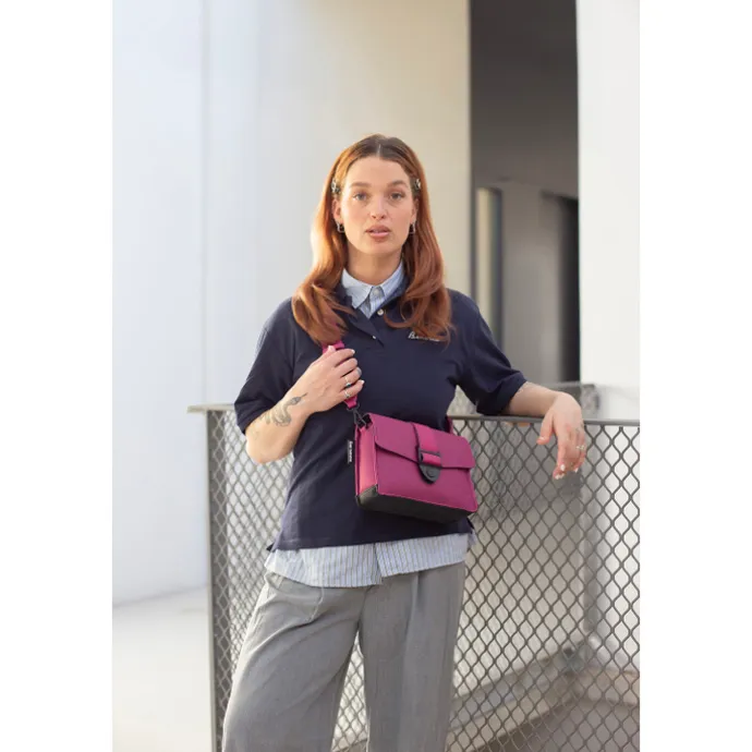 Bold Banana Crossbody M magenta-magenta