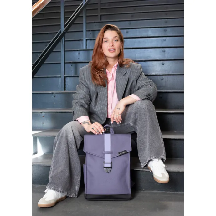 Bold Banana Envelope Backpack cool grey-violet