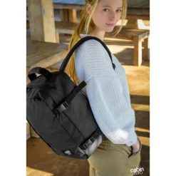 CabinZero Classic 28L Ultra Light Cabin Bag gobi sands