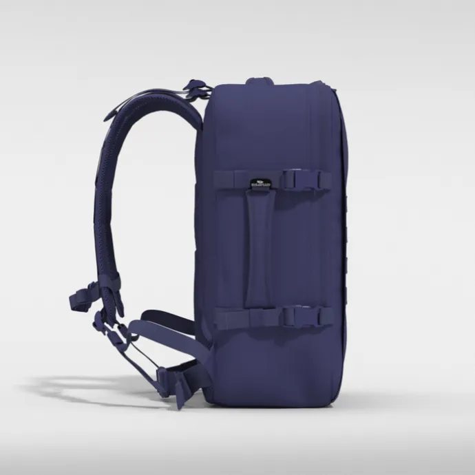 CabinZero Military 44L Lightweight Cabin Bag galaxy blue
