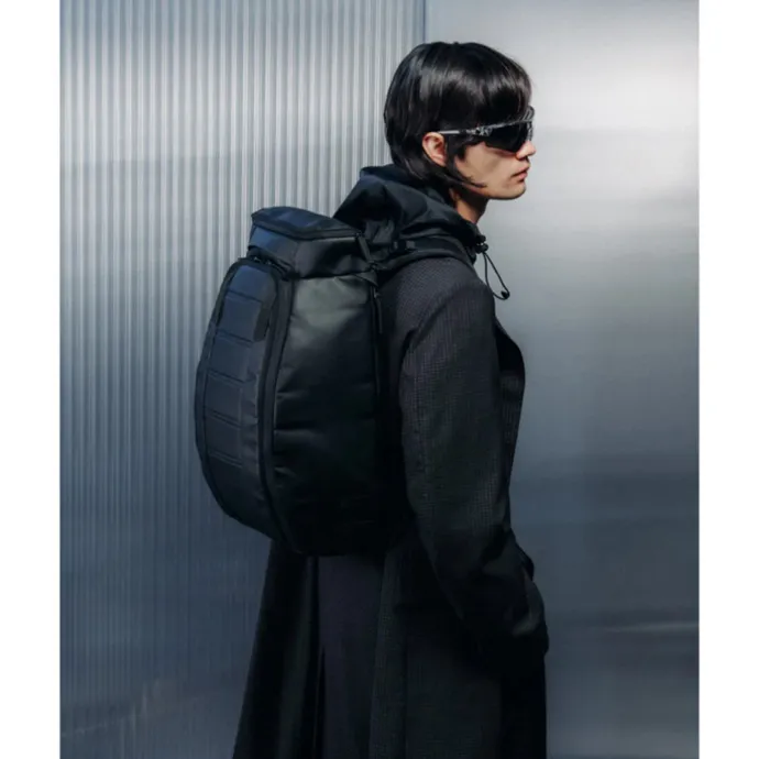 Db Journey Hugger Backpack 25L forest green