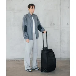 Db Journey Hugger Roller Bag Carry-on 40L black out