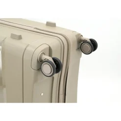 Decent Straight-Line Cabin Spinner champagne