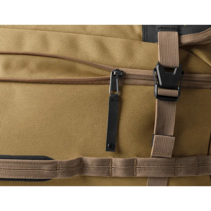 Eagle Creek Gear Warrior XE 4 Wheeled Carry On sand dune