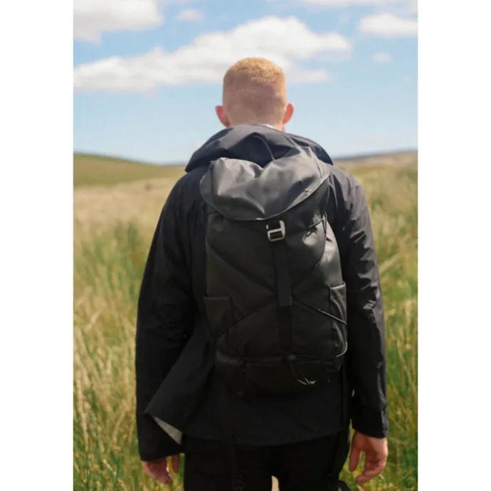 Elliker Wharfe Flap Over Backpack 22L green