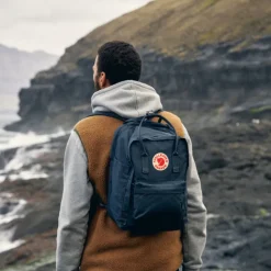 Fjallraven Kanken Laptop 17" super grey