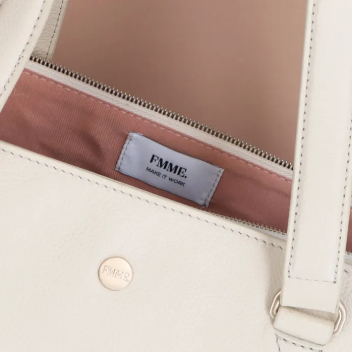 FMME. Caithy 15.6 cream