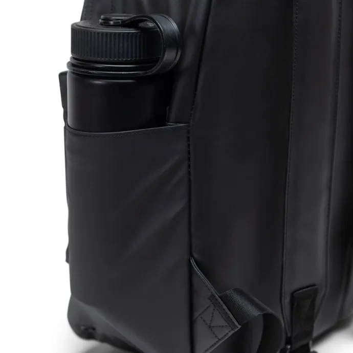 Herschel Supply Co. Classic XL Weather Resistan Backpack black
