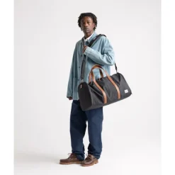Herschel Supply Co. Novel Duffle black tonal
