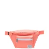 Herschel Supply Co. Seventeen Waistbag fresh salmon