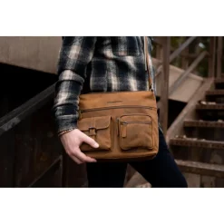 Hide & Stitches Idaho Shoulderbag brown