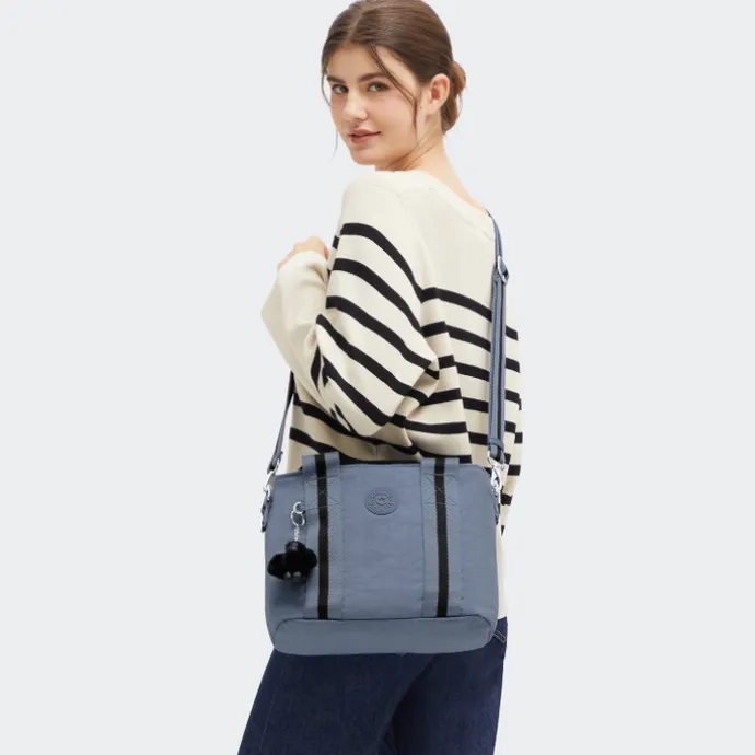 Kipling Minta M b blue stone