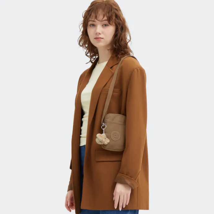 Kipling Tally early tan