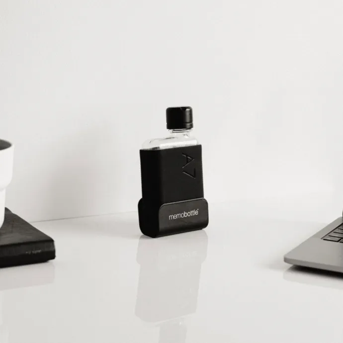 Memobottle A7 OG Bundle black