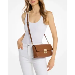 Michael Kors Addie Crossbody luggage