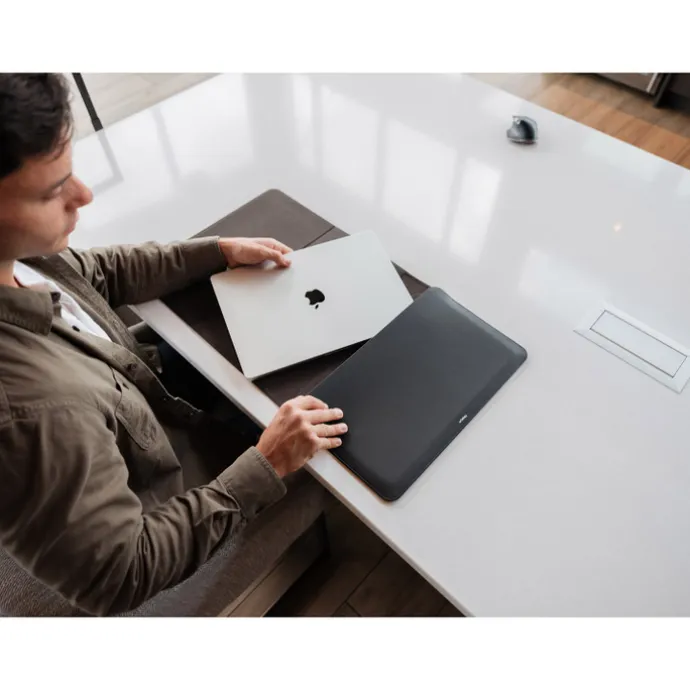Orbitkey Hybrid Laptop Sleeve/Deskmat 14" black