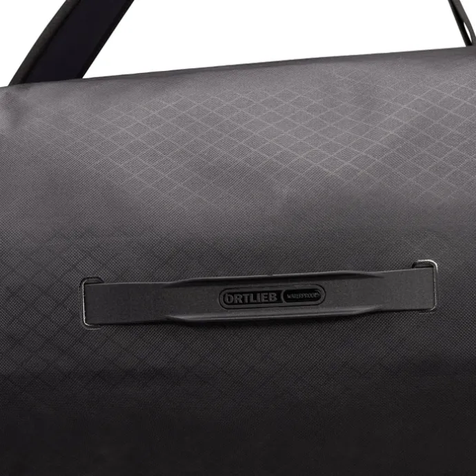 Ortlieb Metrosphere Duffle 60L black-embossed