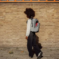 Pick & Pack Shark Shape Backpack M visible grey