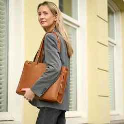 Plevier Pharos 15.6" cognac
