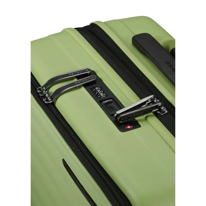 Samsonite Restackd Spinner 55/20 Expandable Easy Access wasabi