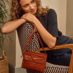 Spikes & Sparrow Leyla Crossbody black