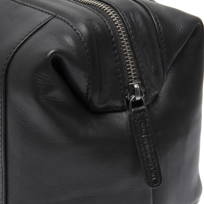 The Chesterfield Brand Biassa Toilet bag black
