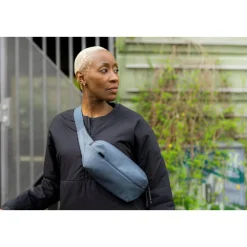 Thule Aion Sling Bag dark slate