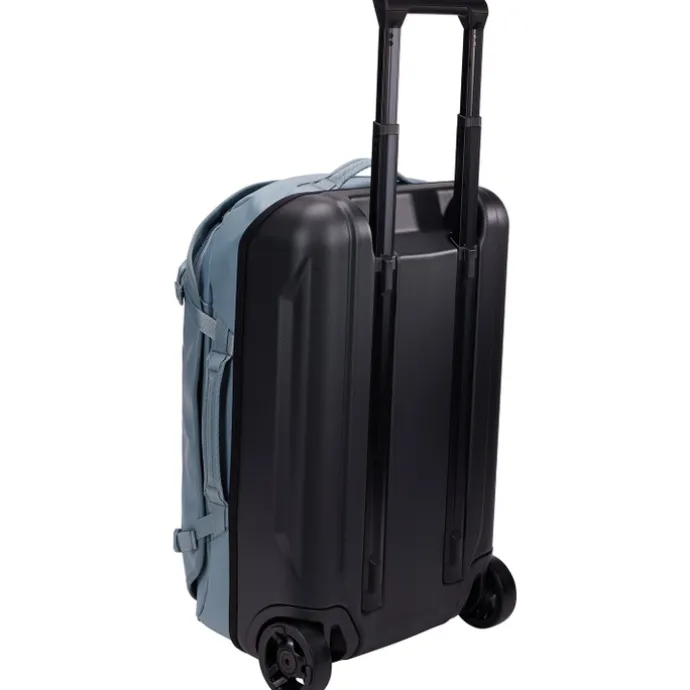 Thule Chasm Carryon 55cm Trolley pond