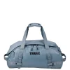 Thule Chasm Duffel 40L pond