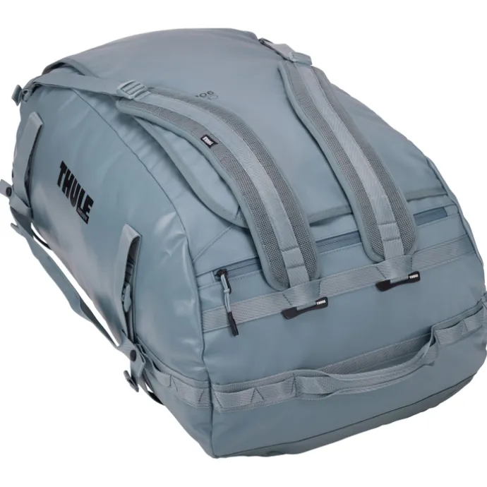 Thule Chasm Duffel 90L pond
