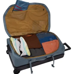 Thule Chasm Rolling Duffel pond