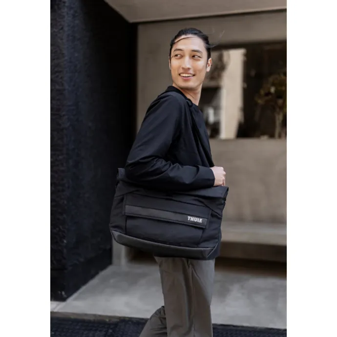 Thule Paramount Crossbody 14L black