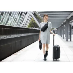 Thule Subterra 2 Carry On Spinner black