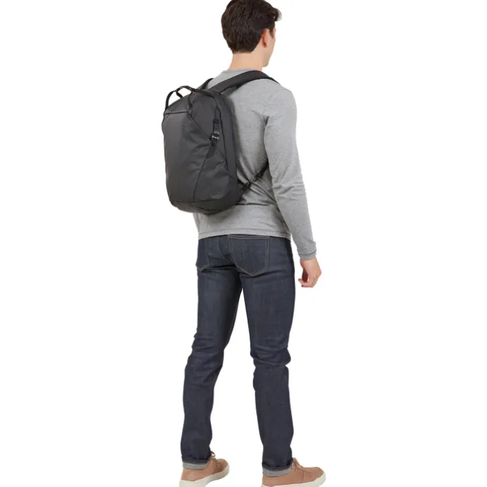 Thule Tact Backpack 16L black