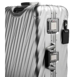 TUMI 19 Degree Aluminium Short Trip Packing Case silver
