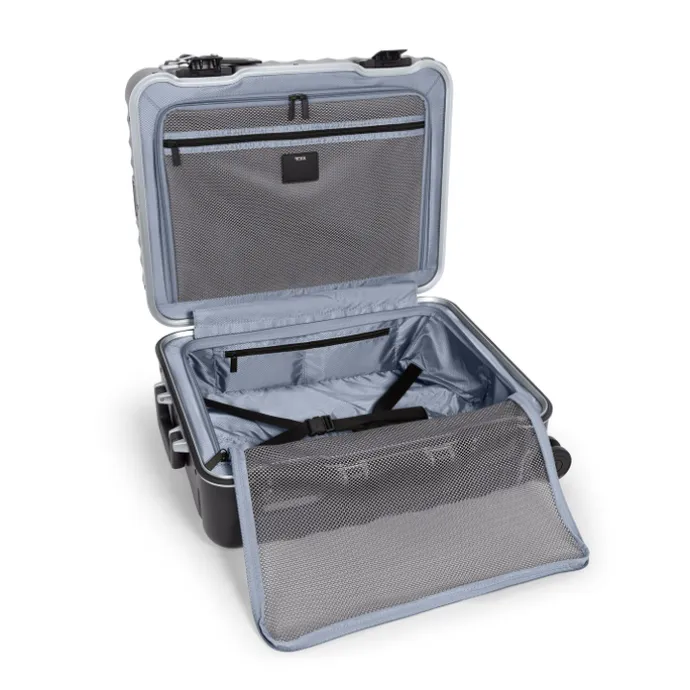 TUMI 19 Degree Frame Ext Trip 4 Whl P/C pearl grey texture