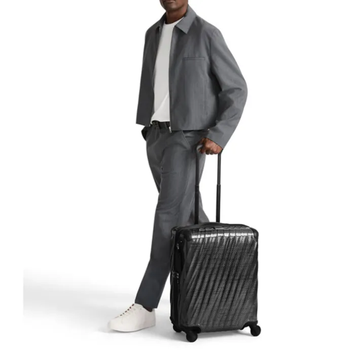 TUMI 19 Degree Lite Continental Carry-On titanium grey