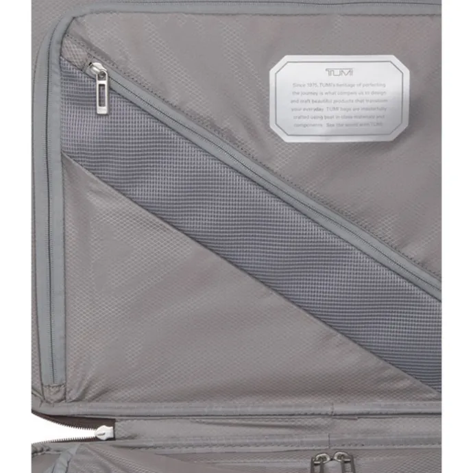 TUMI 19 Degree Lite International Carry-On titanium grey