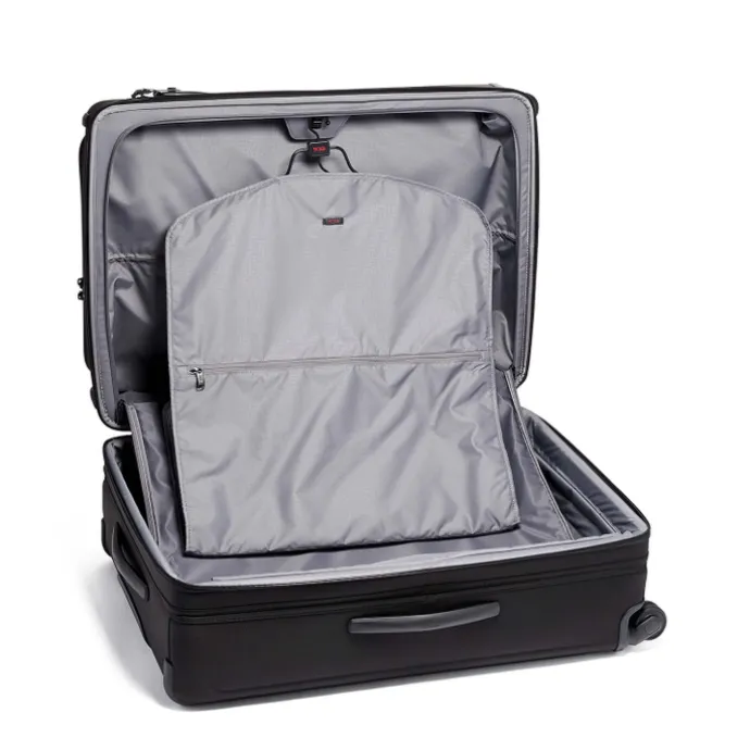 TUMI Alpha 3 Extended Trip Expandable Packing Case black
