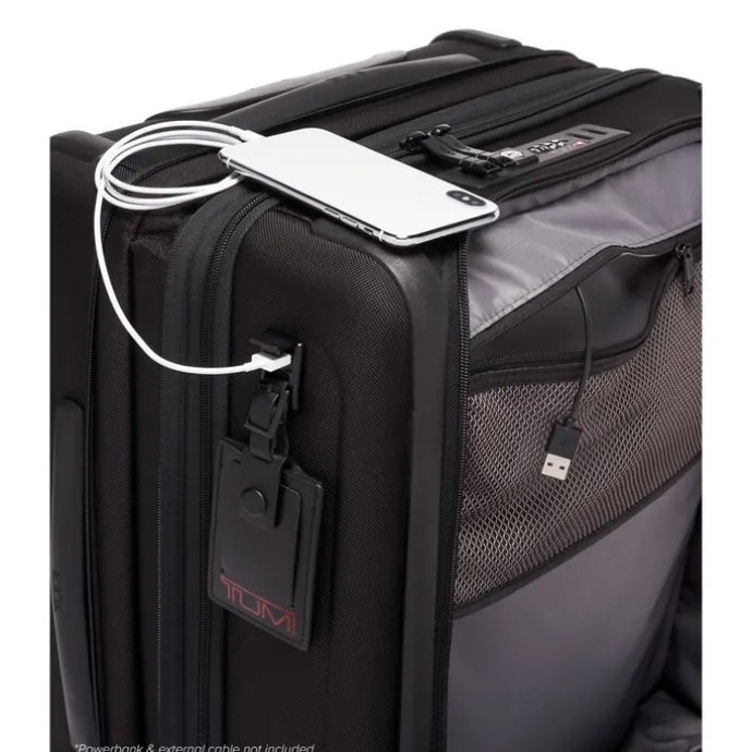 TUMI Alpha Continental Dual Access 4 Wheeled Carry-On black
