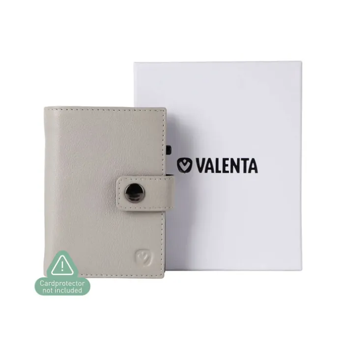 Valenta Card Wallet Leather MagSafe Luxe off white