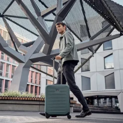 Victorinox Airox Advanced Global Carry-On storm