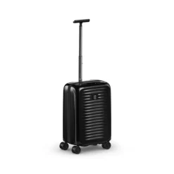 Victorinox Airox Frequent Flyer Hardside Carry-On black