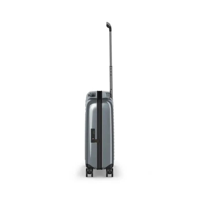 Victorinox Airox Global Hardside Carry-On silver